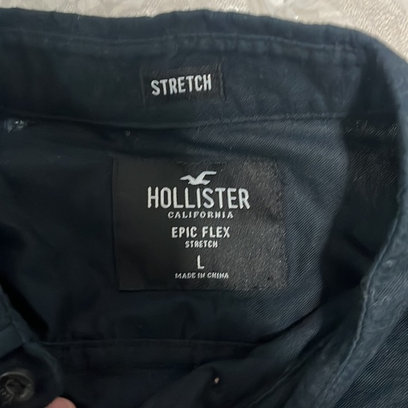Large Black Hollister shirt - Picture 2 of 4